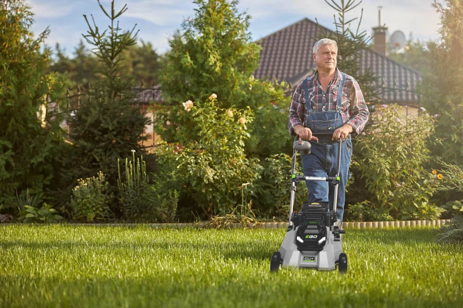 self propelled battery powered lawn mower